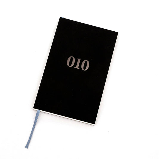 Skyline 010 Notebook (sewn)